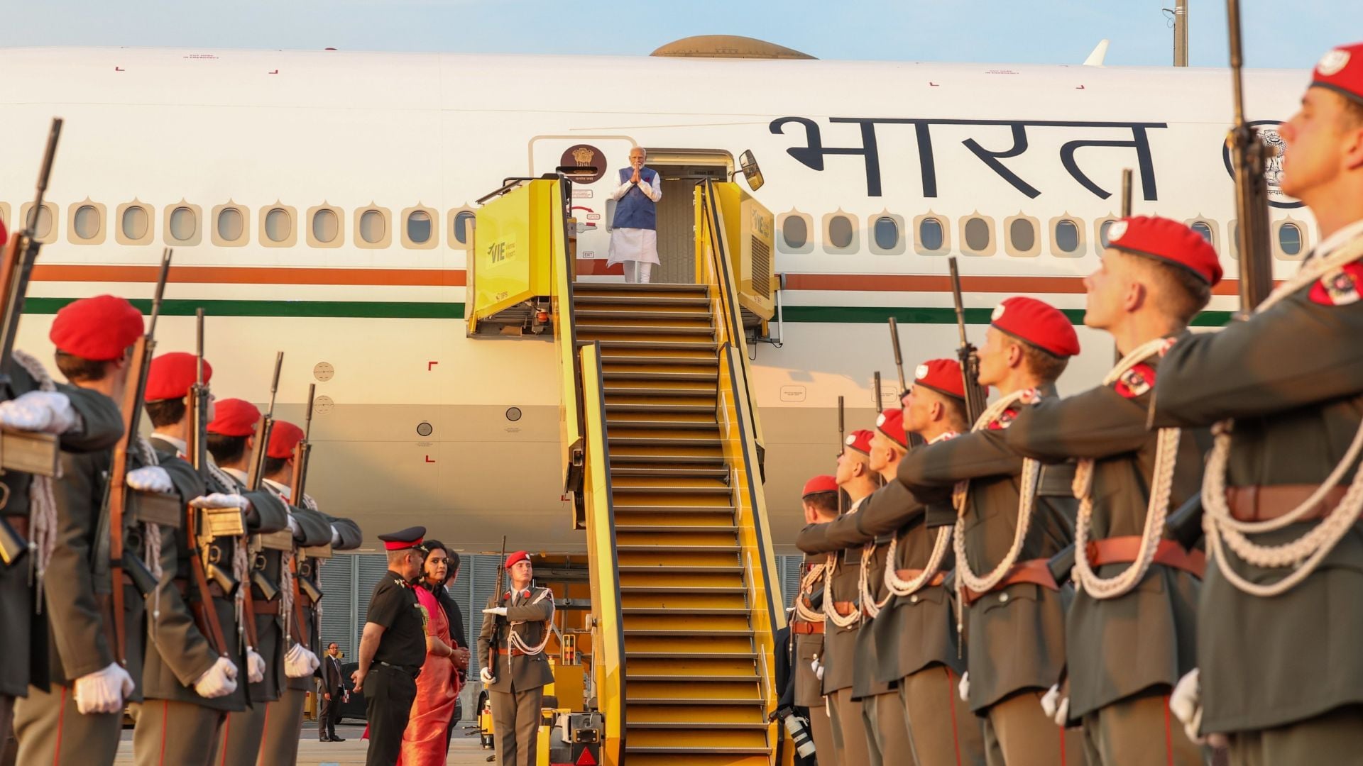PM Modi arrives in Austria to further deepen bilateral ties Know all updates in hindi