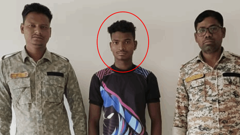 पुलिस की गिरफ्त में आरोपी
