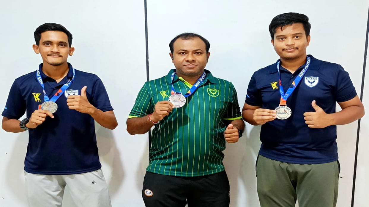 Futsal Indranil, Harshit, Adarsh got a shock silver medal in the national competition