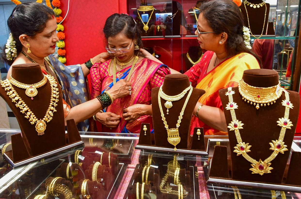 Gold Price Aaj Ka Sone Aur Chandi Ka Bhav Gold Silver Price News in hindi