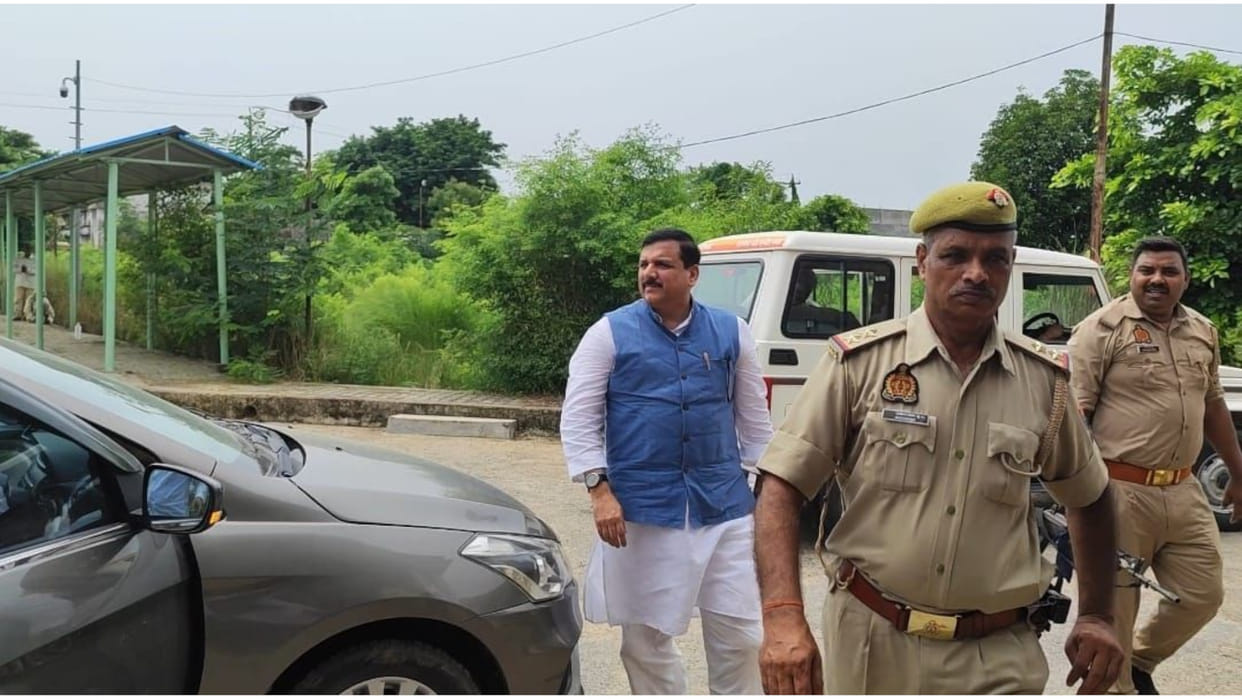 AAP MP Sanjay Singh appeared in Sant Kabir Nagar court, had made objectionable remarks