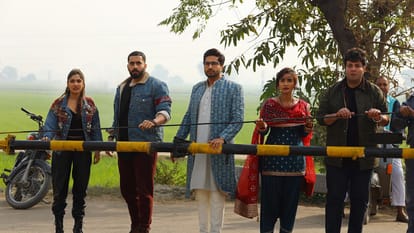 Wild Wild Punjab Review in Hindi by Pankaj Shukla Varun Sharma Jassie Gill Patralekha Sunny Singh Manjot Singh