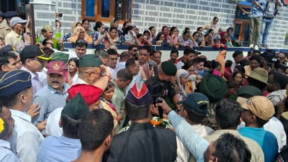 Kathua Terrorist Attack Uttarakhand Martyr Vinod Bhandari body reached home