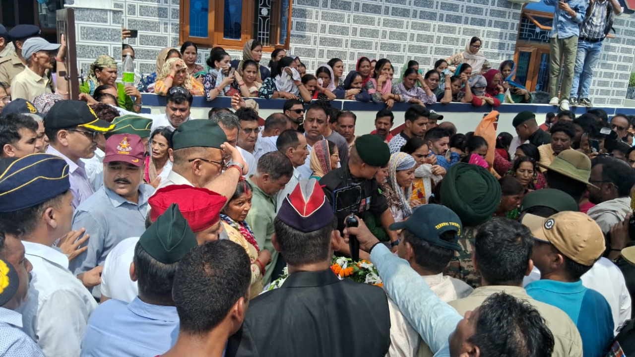 Kathua Terrorist Attack Uttarakhand Martyr Vinod Bhandari body reached home