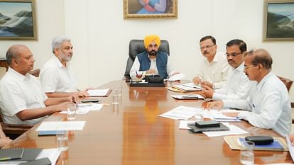 Punjab: किसान लगाएंगे पौधे, खेतों में ट्यूबवेल पर होने चाहिए 4 पेड़, सीएम मान की हरित आंदोलन तेज करने की अपील CM Bhagwant mann appeal to farmers will have to plant trees for Green Movement