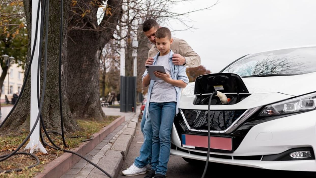 AVAS to Become Mandatory for More EVs: MoRTH Sets 2026–27 Deadline to Boost Pedestrian Safety