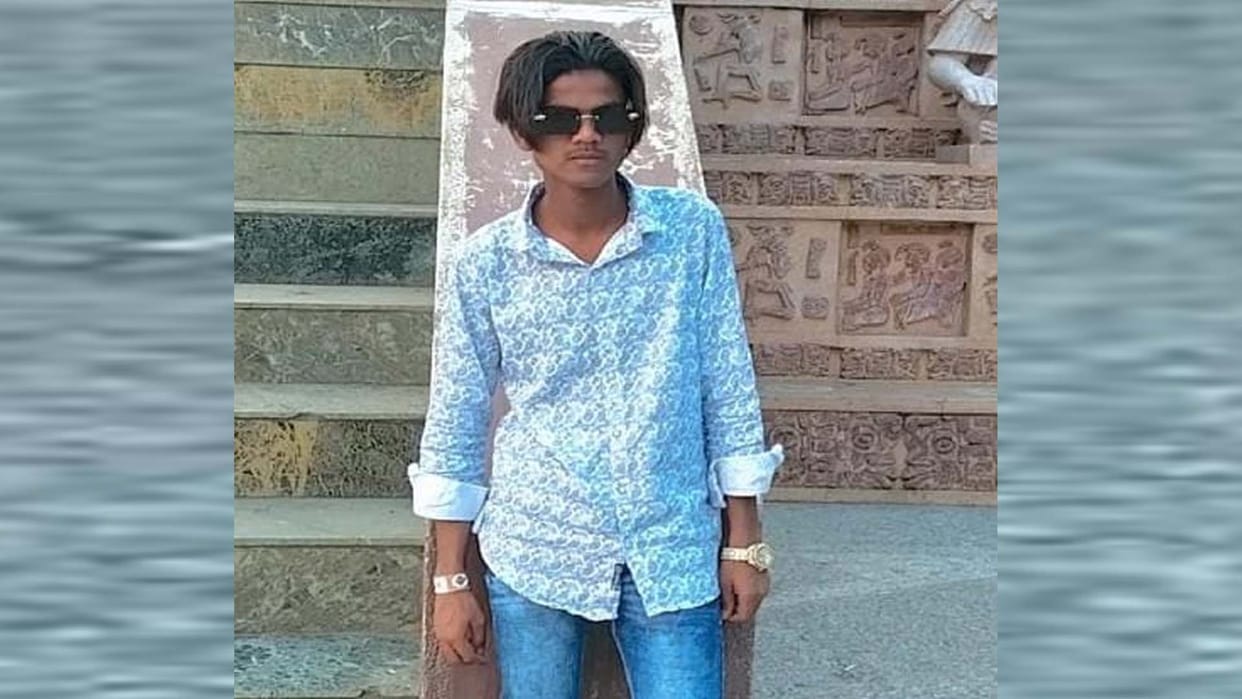 Kanpur: Chandtara on Alam collided with high tension line, young man died, two got burnt
