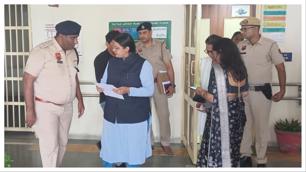Instructions: Woman should not be called to the police station more than three times