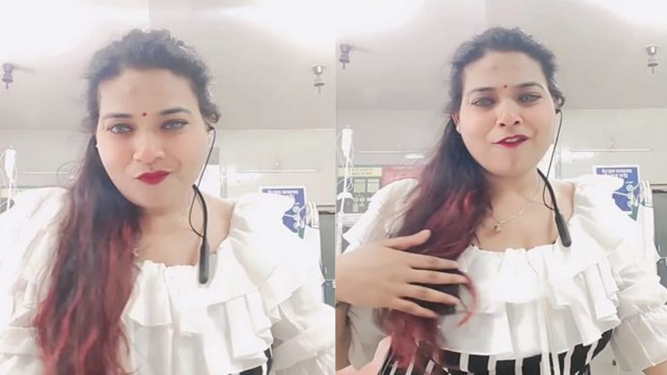 Staff nurse made such a video in labor room going viral Community Health Center of Mathura