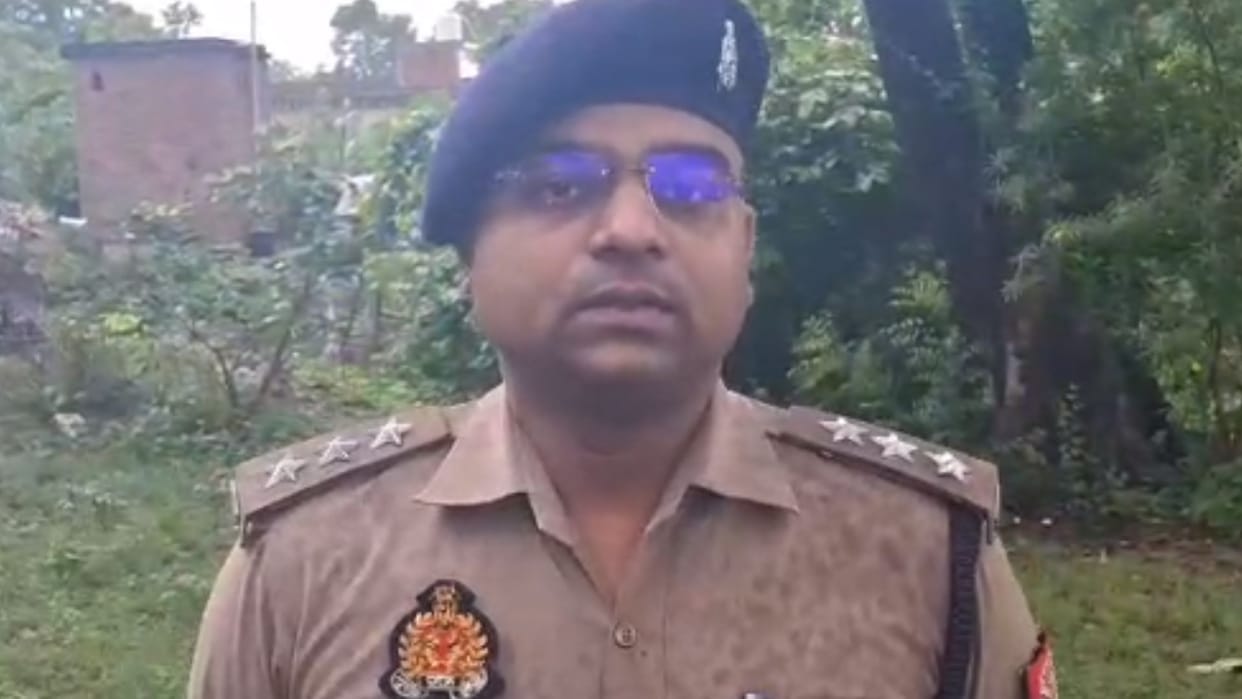 Woman sleeping verandah gun shot referred to bhu trauma center varanasi children told whole incident