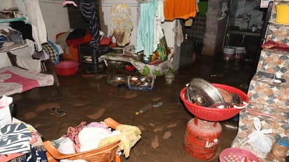 Debris entered people homes due to heavy rain in haldwani