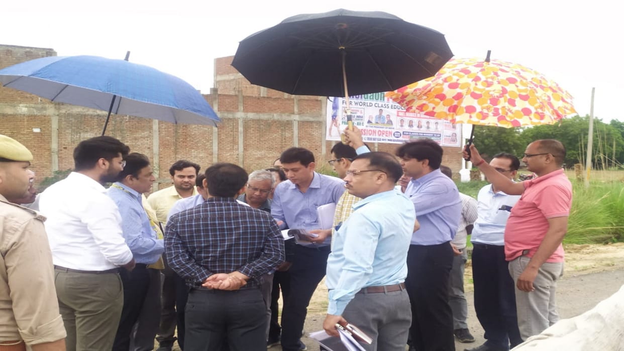Principal Secretary saw the reality of construction of Hanuman Temple Corridor, tested the quality of constru