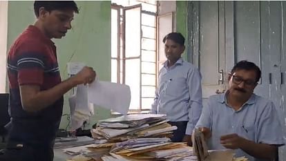 Dausa News: सरकारी स्कूलों के विकास के लिए 17 करोड़ आवंटित, पीने के पानी के लिए इधर-उधर नहीं भटकेंगे छात्र Dausa News: 17 crores allocated for the development of schools, students will not wander for drinking water