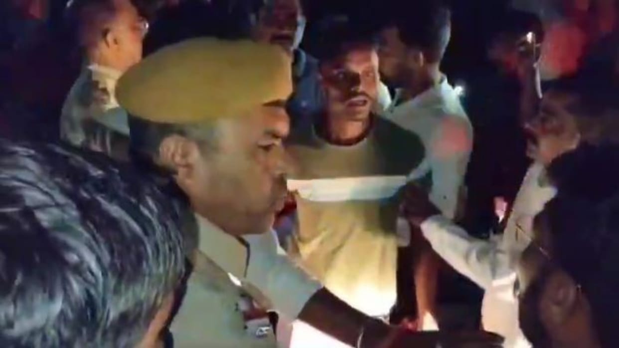 Bharatpur News: Uproar over daughter's wedding procession, miscreants pelted stones amid police guard