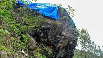 cover the mountain with tarpaulin in nainital