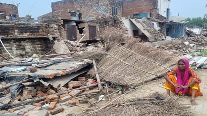 BJP MLA and police face to face during encroachment in rudrapur