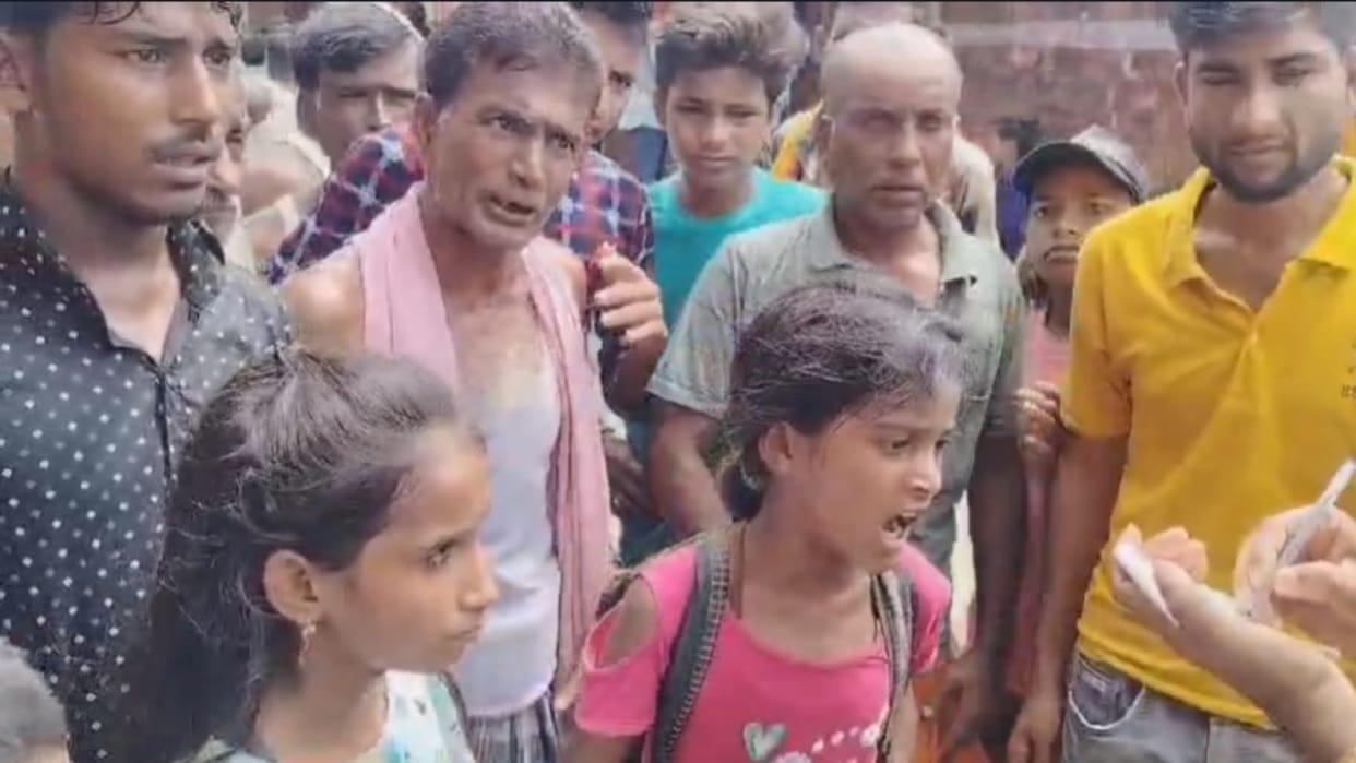Bettiah: A class third student who went to study died by drowning, parents reached school and created ruckus