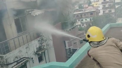 Bihar News: Fire in apartment on Boring Road, Patna; Fire broke out in Pataliputra Colony, fire brigade