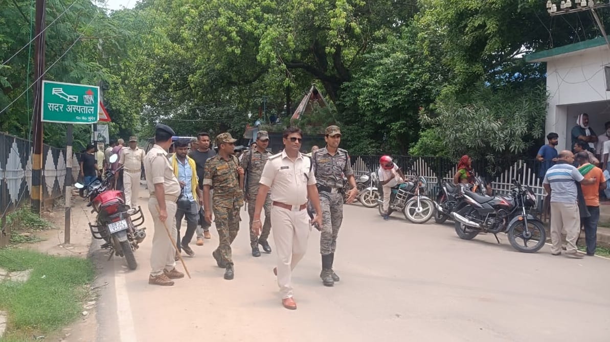 Bihar News: Double murder from Munger, criminals shot two youths riding in a car; ran away waving a pistol