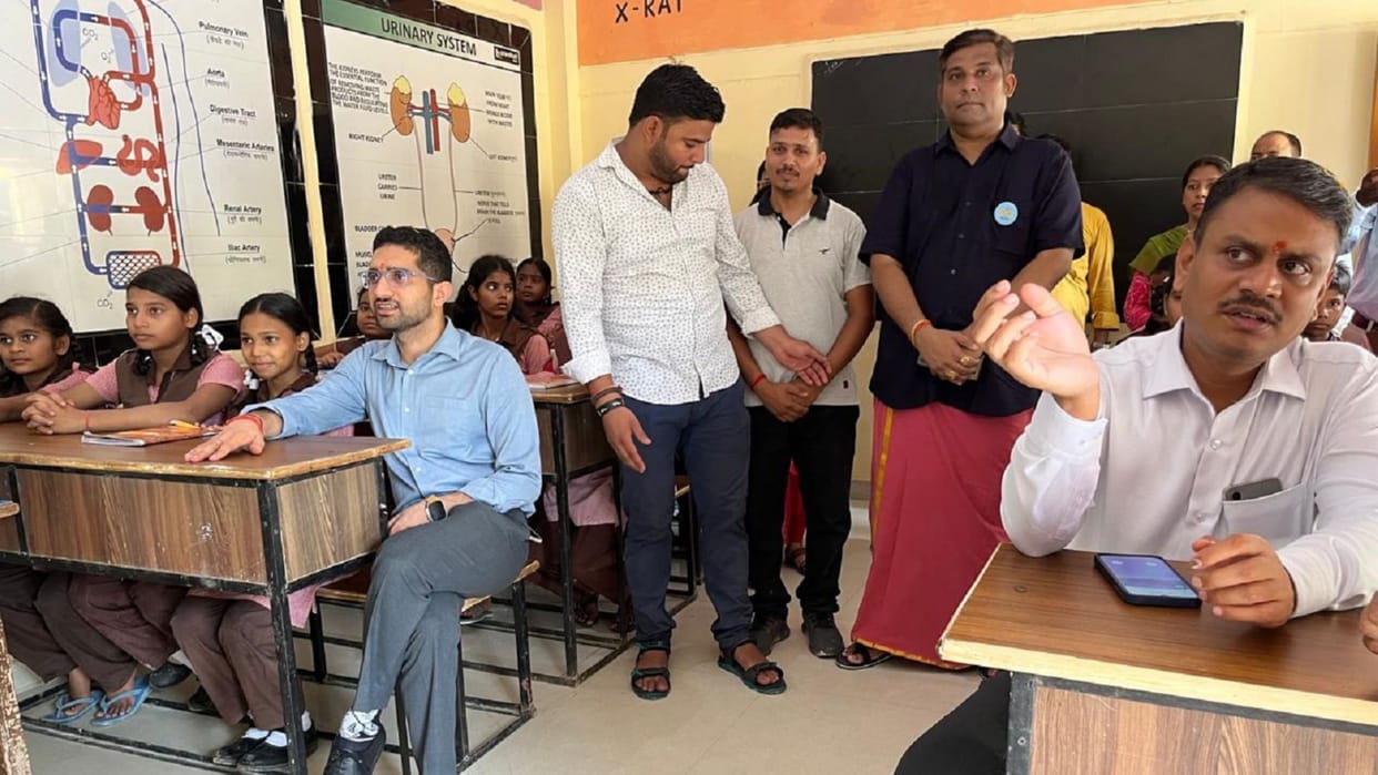 Varanasi District Probation Officer absent from Chaupal salary stopped DM and CDO action