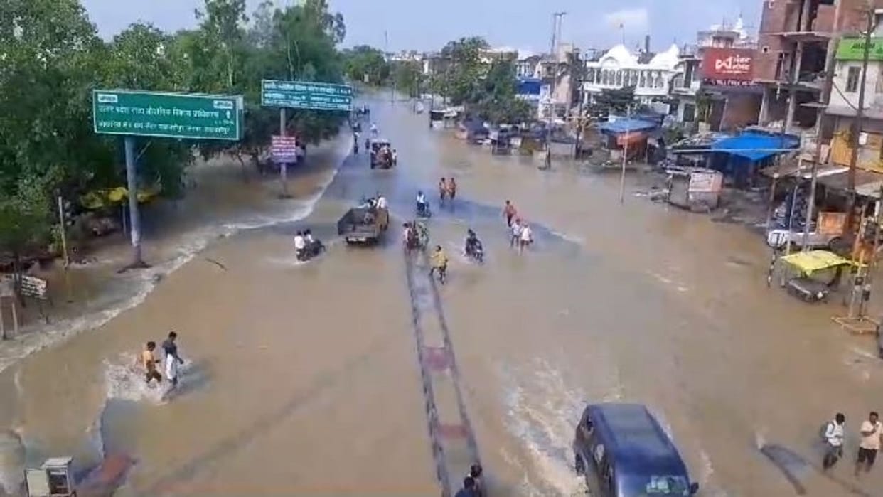 floods updates Flood water started receding in Shahjahanpur