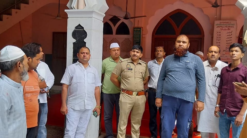 Threatened not to use loudspeaker in mosque panic created after receiving letter