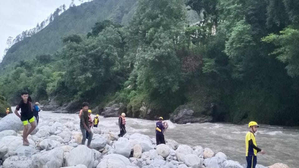 Former soldier jumped into river in bageshwar