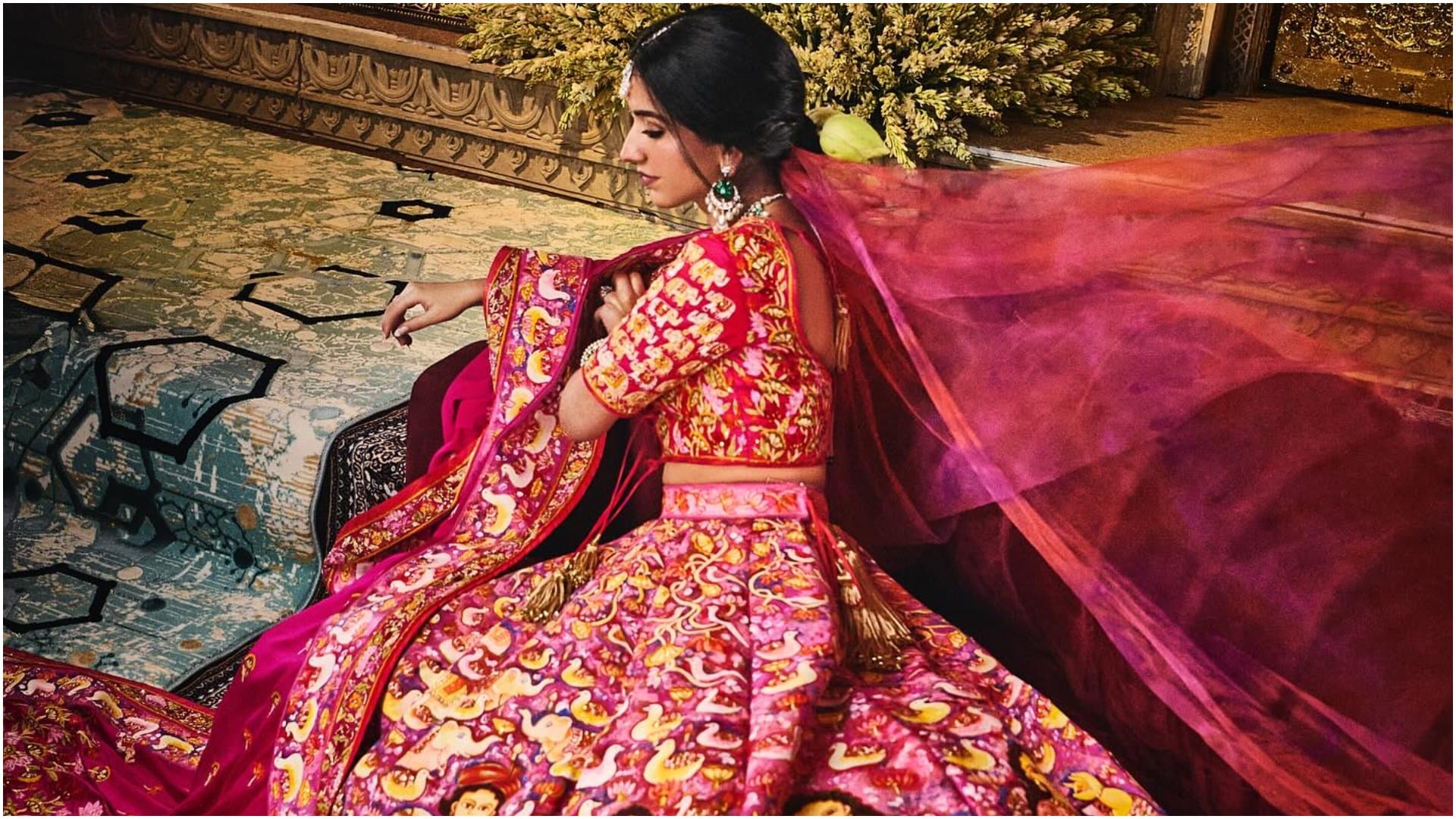 Anant Ambani Radhika Merchant Reception Radhika First Look At Shubh Ashirwad Ceremony