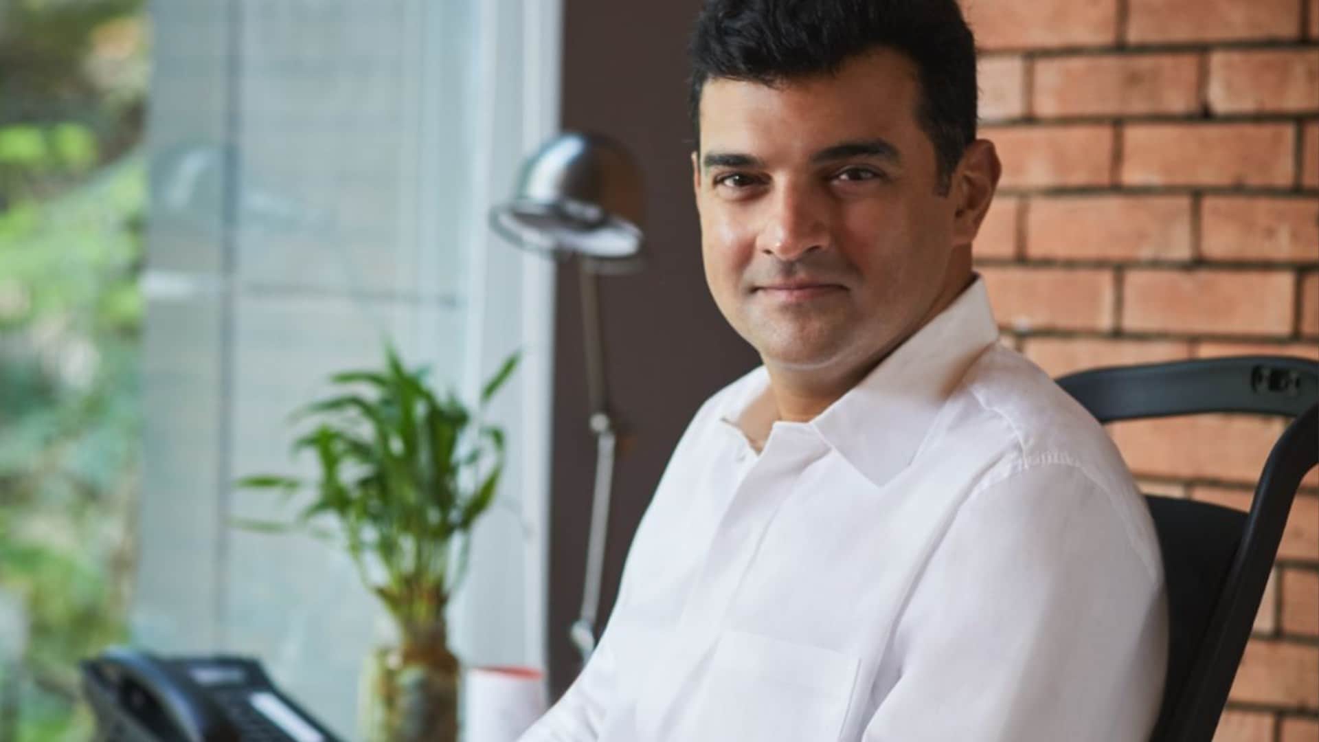 Stars did marriage more than twice sanjay dutt karan singh grover Neelima Azeem Kamal Haasan kishore kumar