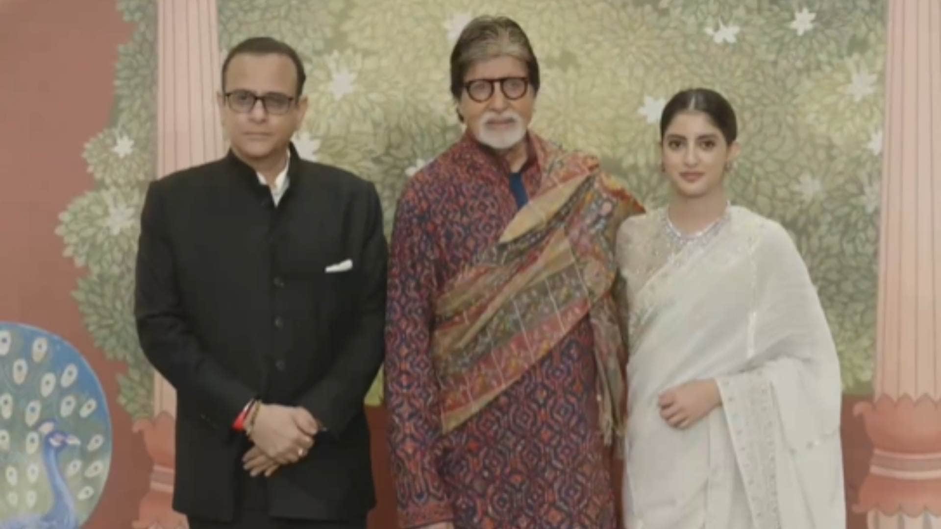 Rajinikanth Touches Amitabh Bachchan Feet At Anant Ambani and Radhika Merchant Shubh Aashirwad ceremony