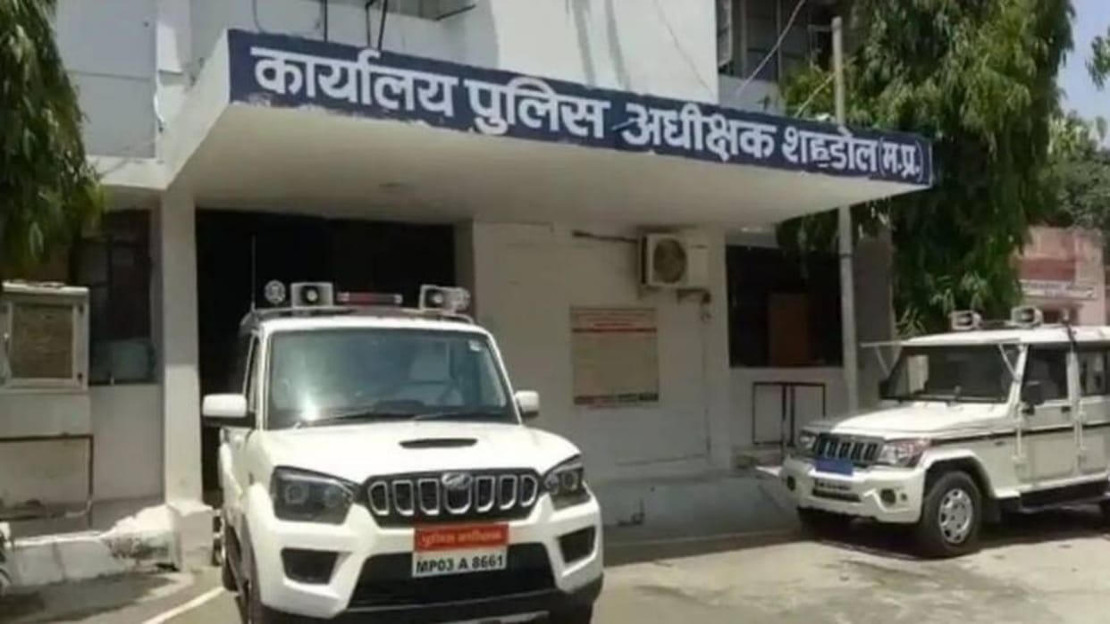 Shahdol Eklavya Hostel Student Beaten Up By A Senior Principal Was Trying To Burry The Issue