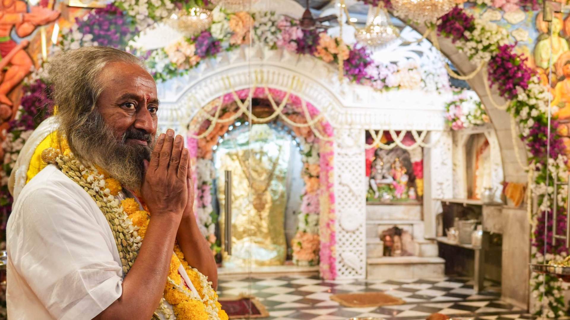 Sri Sri Ravi Shankar pathaan director Siddharth Anand going to make a film on Spiritual Leader details inside