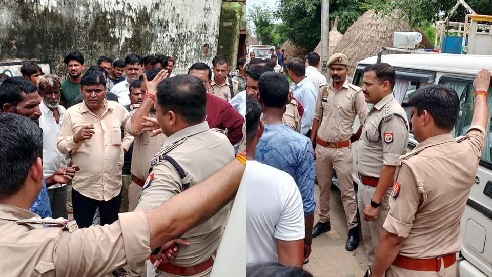 UP: Waiting for 12 hours... woman body did not get soil of village, she had converted her religion