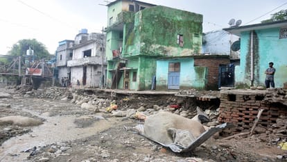 Families living near drains still fear disaster in haldwani