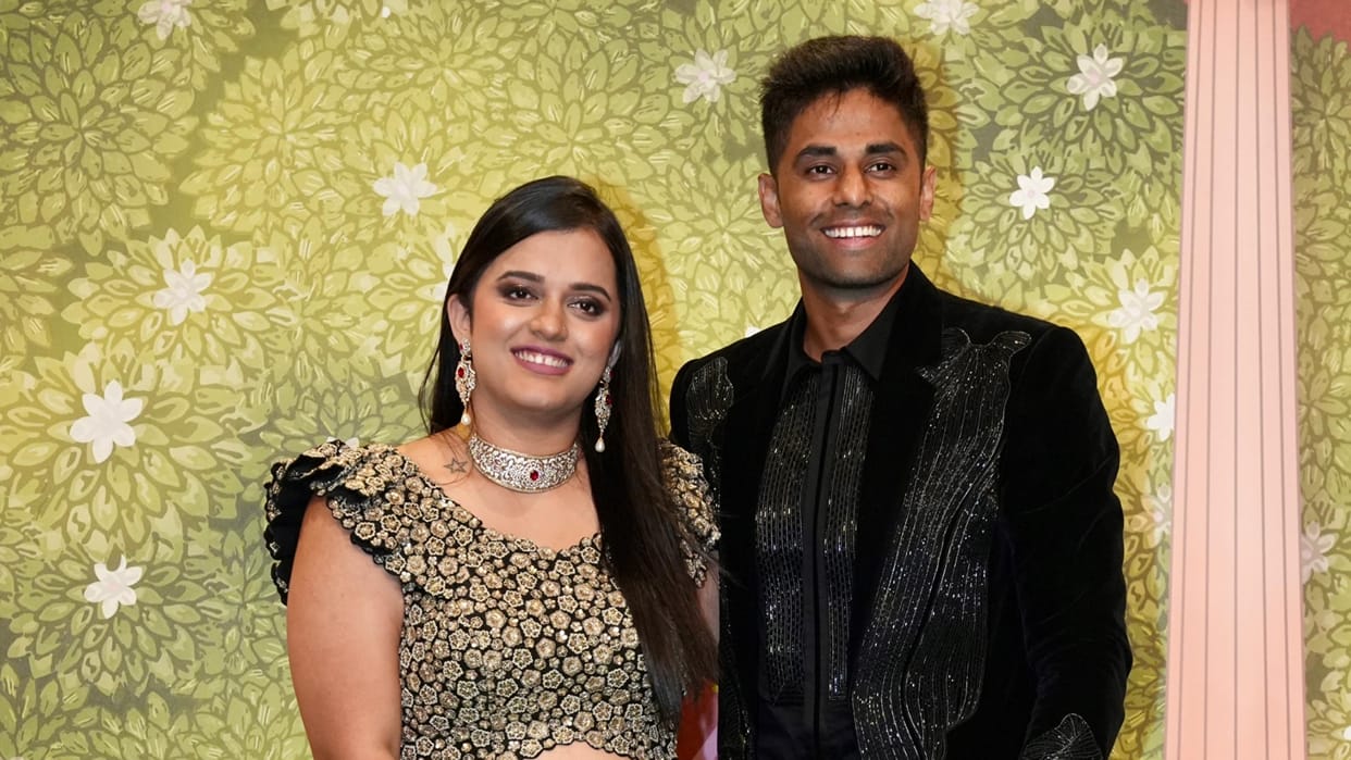 Suryakumar Yadav Buys Luxury Property in Dubai, Praises Lifestyle and Shah Rukh Khan's Residence