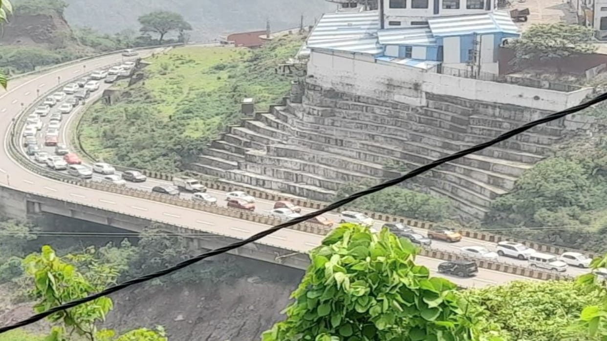 A large number of tourists visited Himachal on the weekend