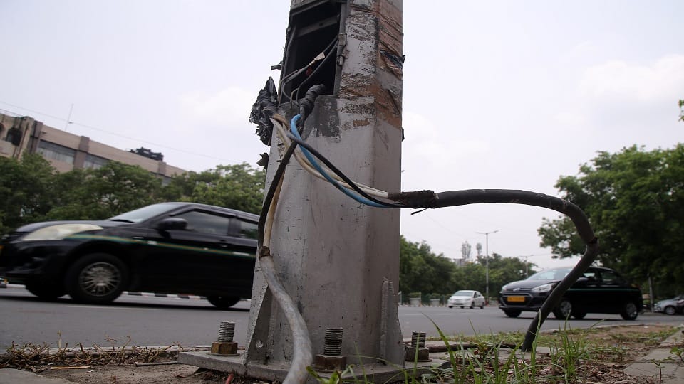 Delhi: Who is responsible for open electrical wires