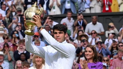 Wimbledon 2024: Sachin Tendulkar congratulated Alcaraz on winning the title said now only one will rule tennis