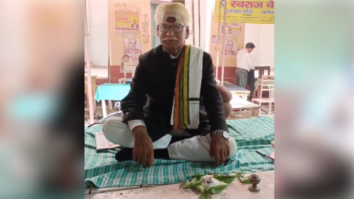 This lawyer never lost case He argues Sanskrit fought first case in 1978 received an honour in varanasi