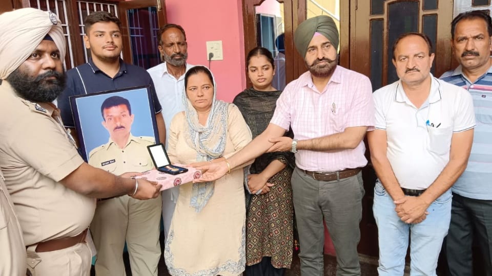 President Gallantry Medal posthumously to three Home Guard soldiers who sacrificed their lives in Dinanaga