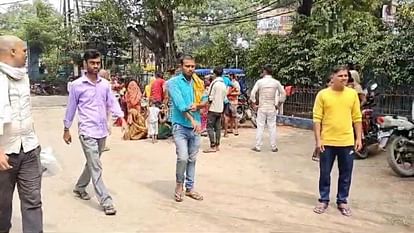 Bihar: जेल में विचाराधीन कैदी की मौत के बाद परिजनों ने जमकर हंगामा किया, जेल प्रशासन पर लगाया हत्या का आरोप Chhapra News: Undertrial prisoner died in jail, family members accuse jail administration of murder