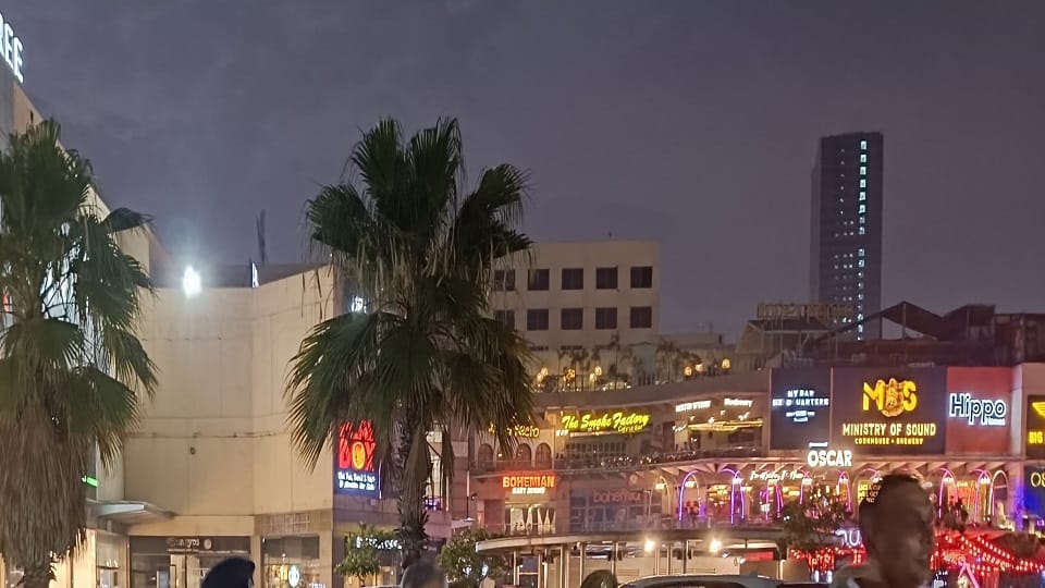Firing at Garden Galleria Mall two ghaziabad police constable arrested