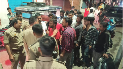 Young man murdered by stabbing in Kotwali area, friend seriously injured