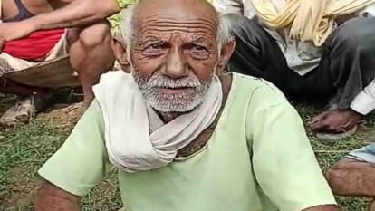 Damoh News: Dead body of an innocent child killed by a crocodile was found on the river bank