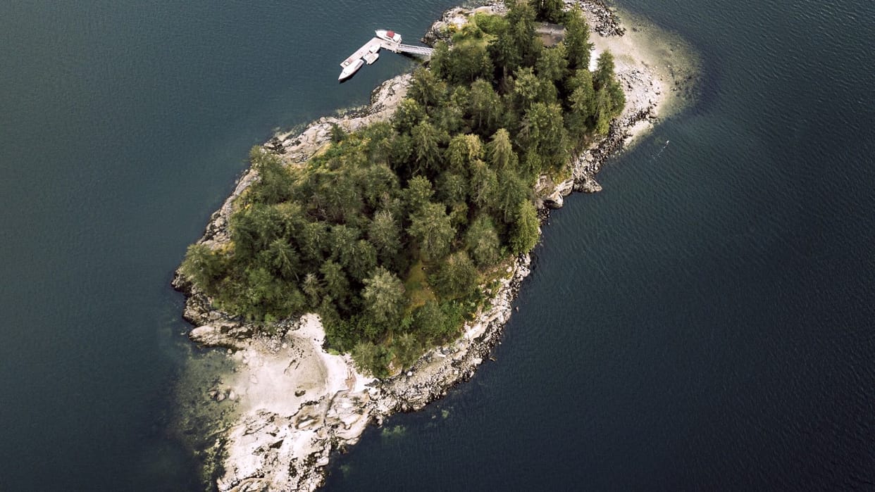 Mysterious Island mystery of the poveglia worlds most haunted island know the all story and history