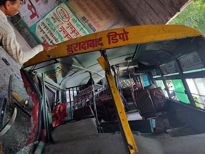 Haridwar Accident News Moradabad Roadways bus overturned and fell in parking Many passengers injured