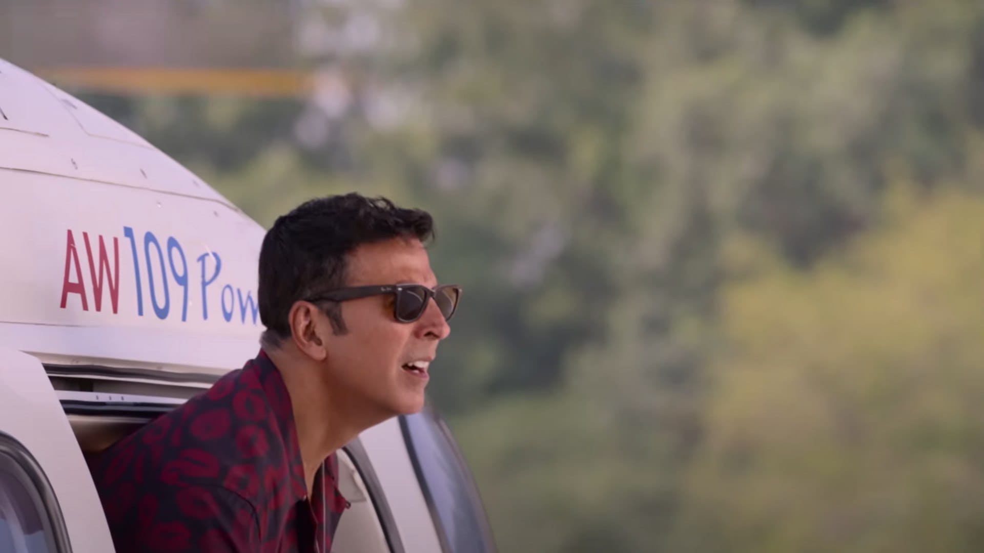 sarfira actor Akshay Kumar South Remake Films Flopped Badly in Bollywood Selfie Laxmi Bachchhan Paandey Boss