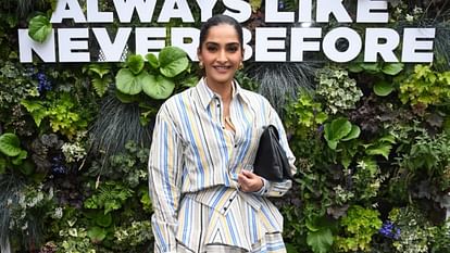 Sonam Kapoor reveals she was borrowing clothes from designers to follow her passion for fashion at age of 20