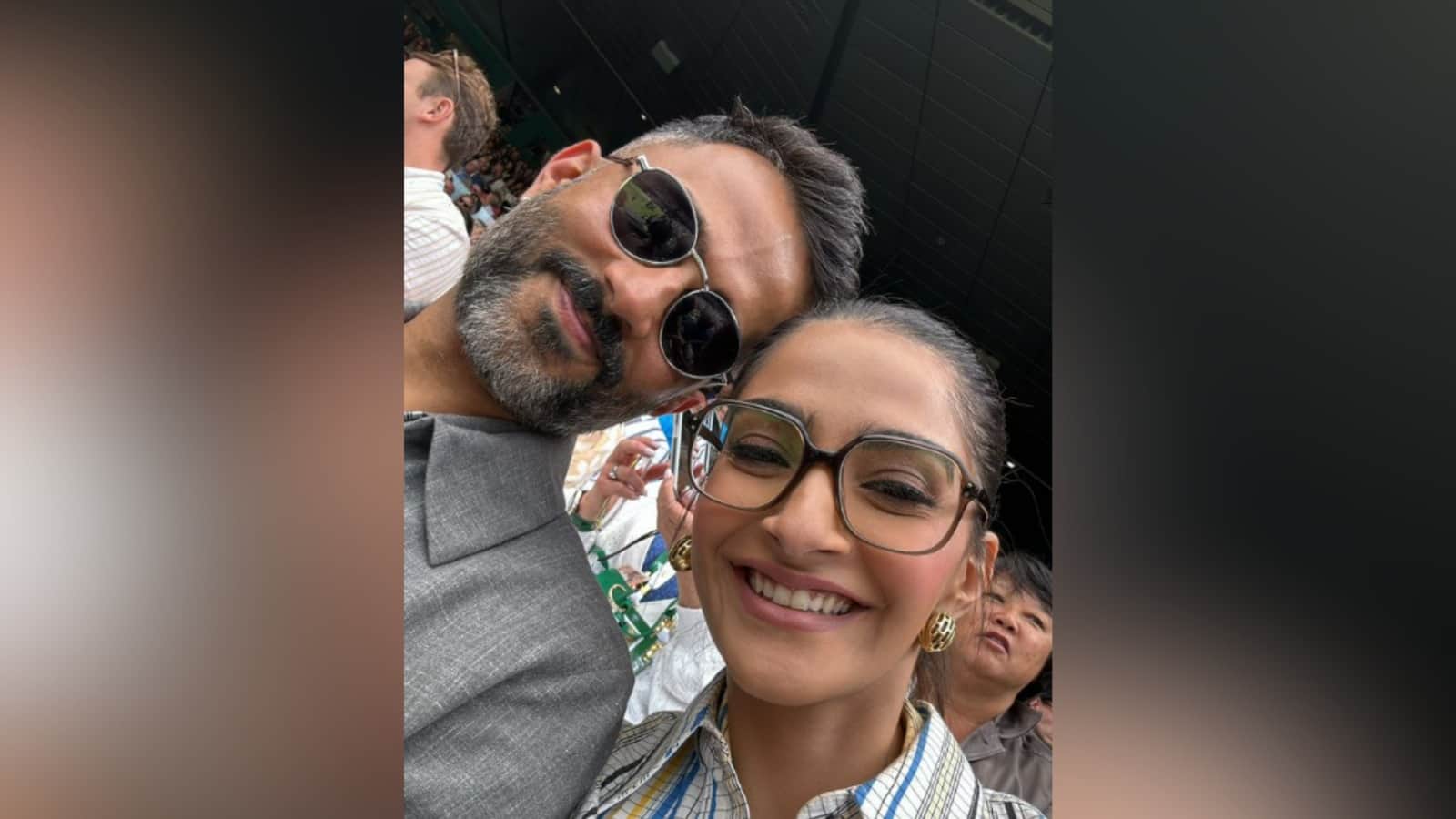 Sonam Kapoor arrived to watch the Women Wimbledon final with husband Anand Ahuja see beautiful photos