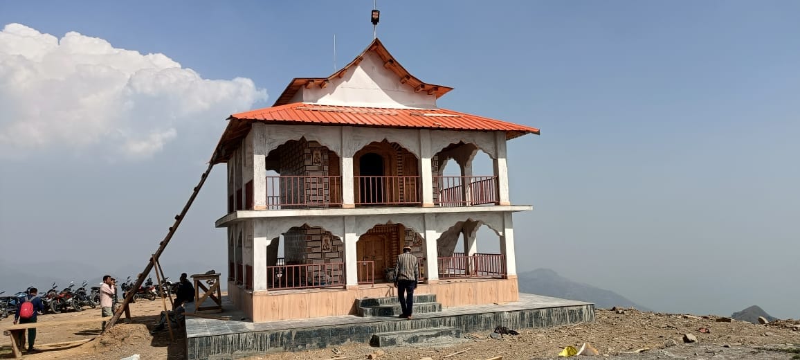 Shilgur Maharaj will be seated in his new temple tomorrow after 182 years